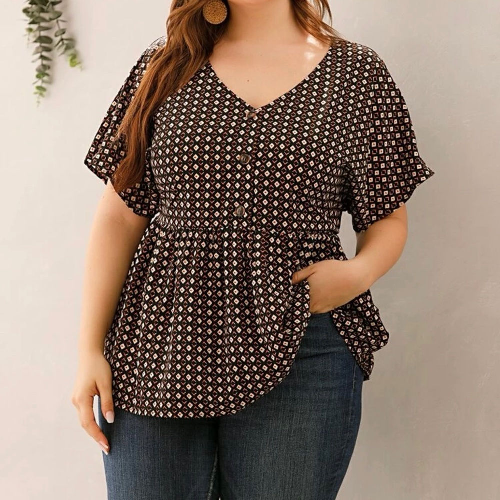 Peplum with front buttons